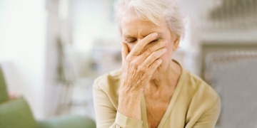 Болезнь Альцгеймера: причины, симптомы, лечение и профилактика