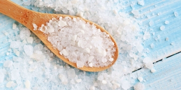 What is the benefits of iodine? Symptoms of deficiency and treatment