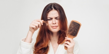 ¿Cómo prevenir la caída del cabello? Causas, prevención y tratamiento