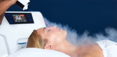Read more about the article What is cryotherapy? How is it done? Advantages and risks