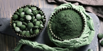 What is Spirulina? How is it used? Benefits and side effects
