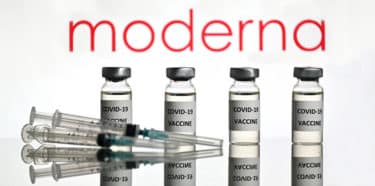Read more about the article Moderna: Updated COVID-19 Vaccine is Effective Against Newer Variants